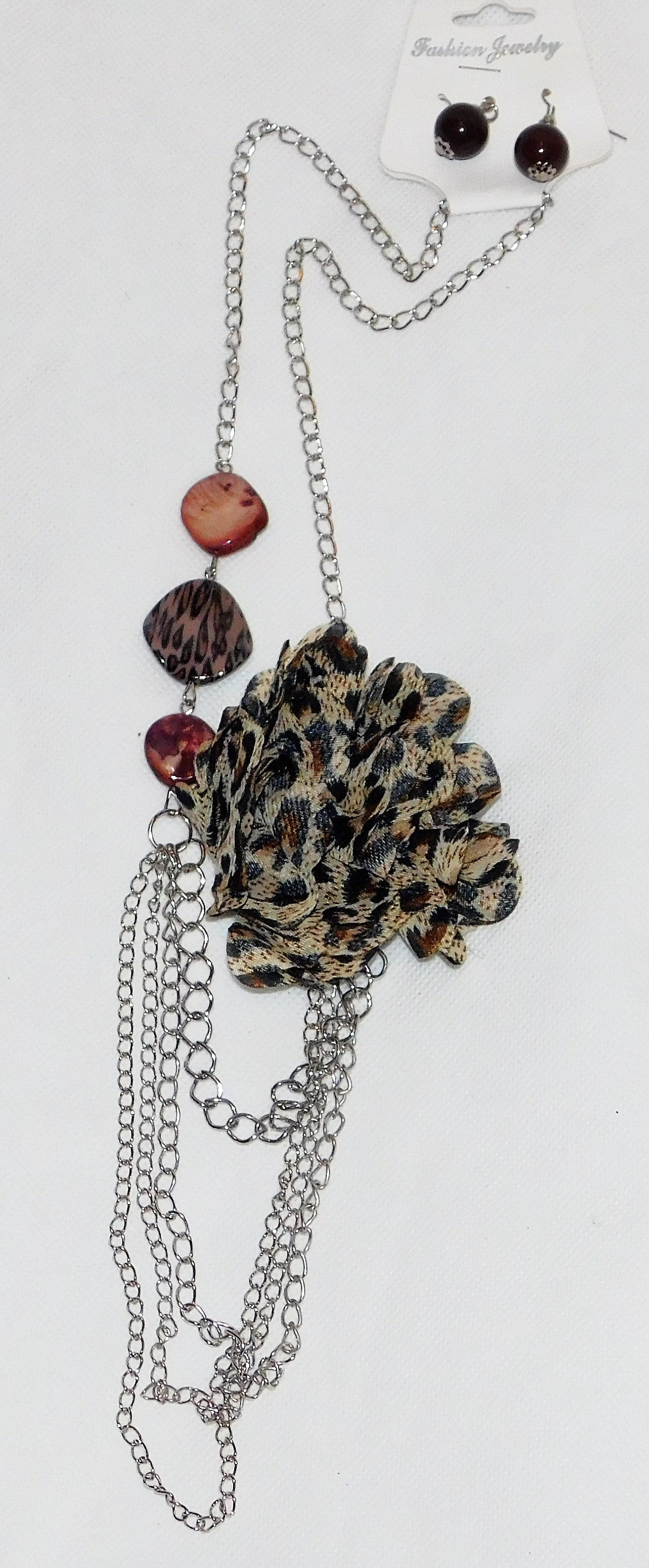 Flower chain necklace - A Purple Box Co.